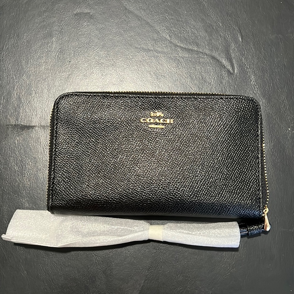 New! Saffiano leather Coach wristlet